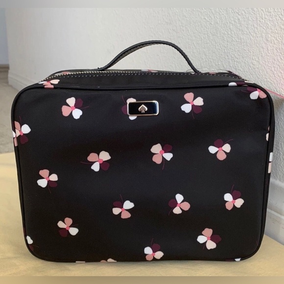 kate spade Handbags - 🌹🍃New KATE SPADE ♠️ NEW YORK Dawn Dusk Buds Ditsy Trifold Travel Cosmetic Case🍃🌹